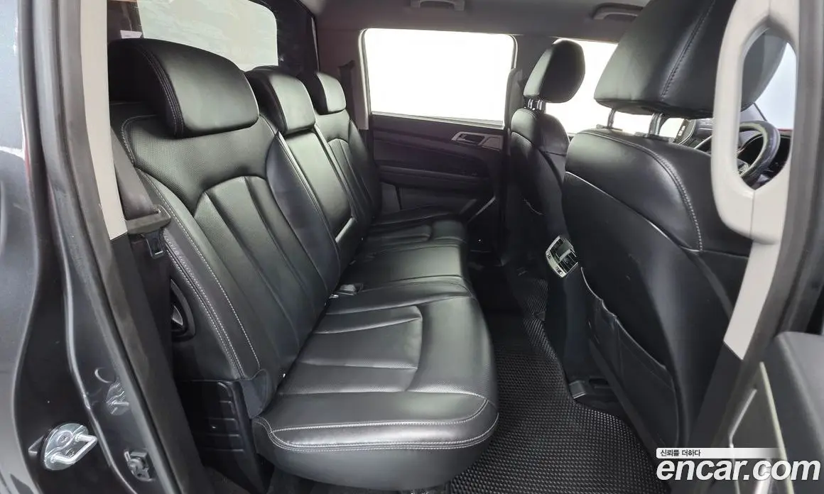 SsangYong Rexton 2018 2.2 автомат (гидро), фото 30