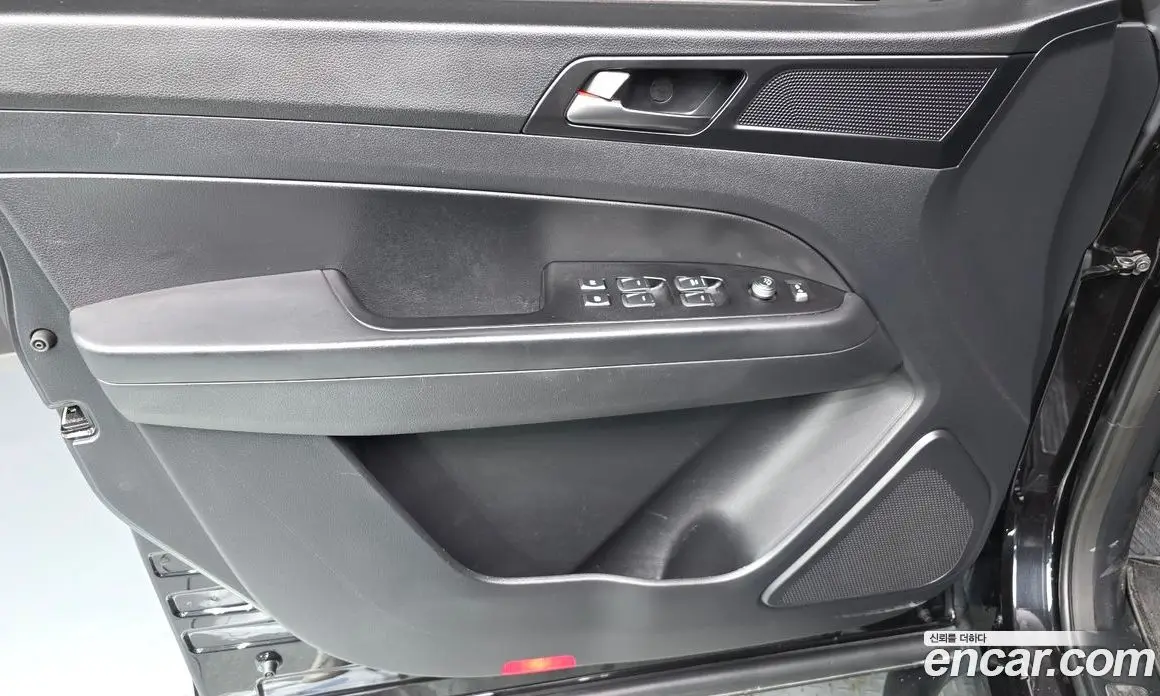 SsangYong Rexton 2021 2.2 автомат (гидро), фото 14