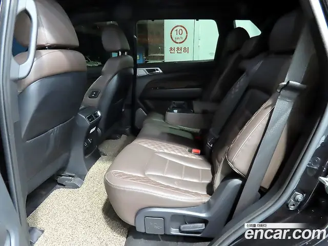 SsangYong Rexton 2021 2.2 автомат (гидро), миниатюра 11 SsangYong Rexton 2021 2.2 автомат (гидро), миниатюра 11