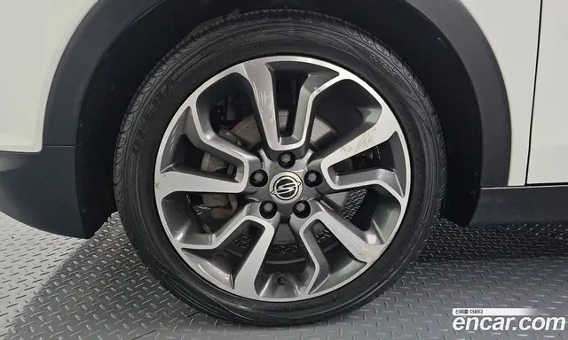 SsangYong TIBOLI 2015 1.6 автомат (гидро), миниатюра 5