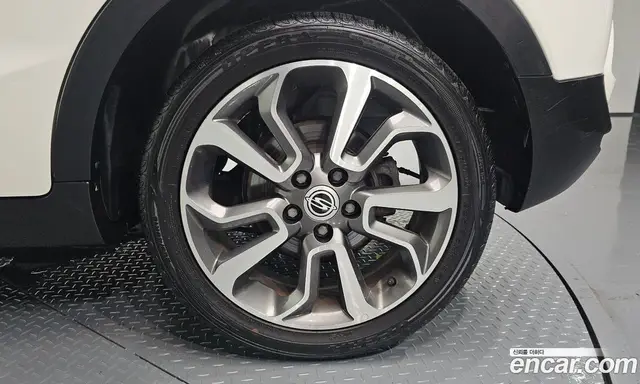 SsangYong TIBOLI 2015 1.6 автомат (гидро), миниатюра 7