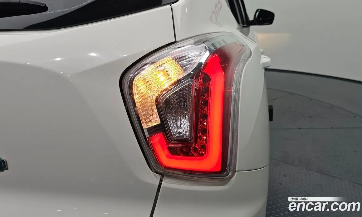 SsangYong TIBOLI 2015 1.6 автомат (гидро), фото 9