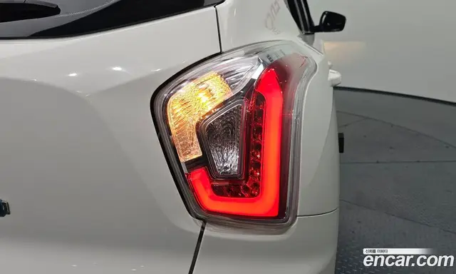 SsangYong TIBOLI 2015 1.6 автомат (гидро), миниатюра 9