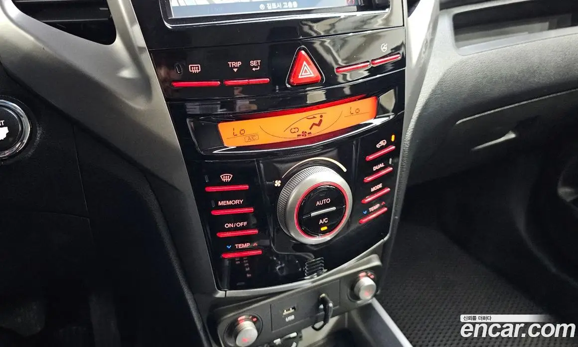 SsangYong TIBOLI 2015 1.6 автомат (гидро), фото 22 SsangYong TIBOLI 2015 1.6 автомат (гидро), фото 22