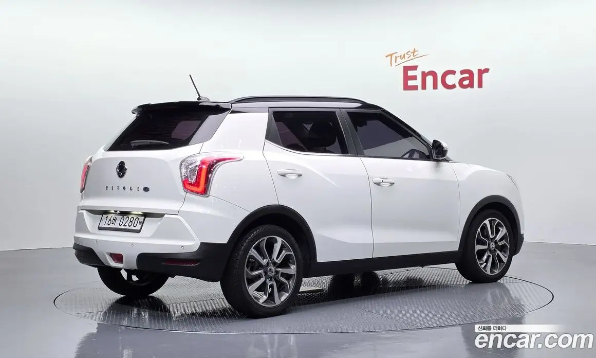 SsangYong TIBOLI 2016 1.6 автомат (гидро), фото 2 SsangYong TIBOLI 2016 1.6 автомат (гидро), фото 2