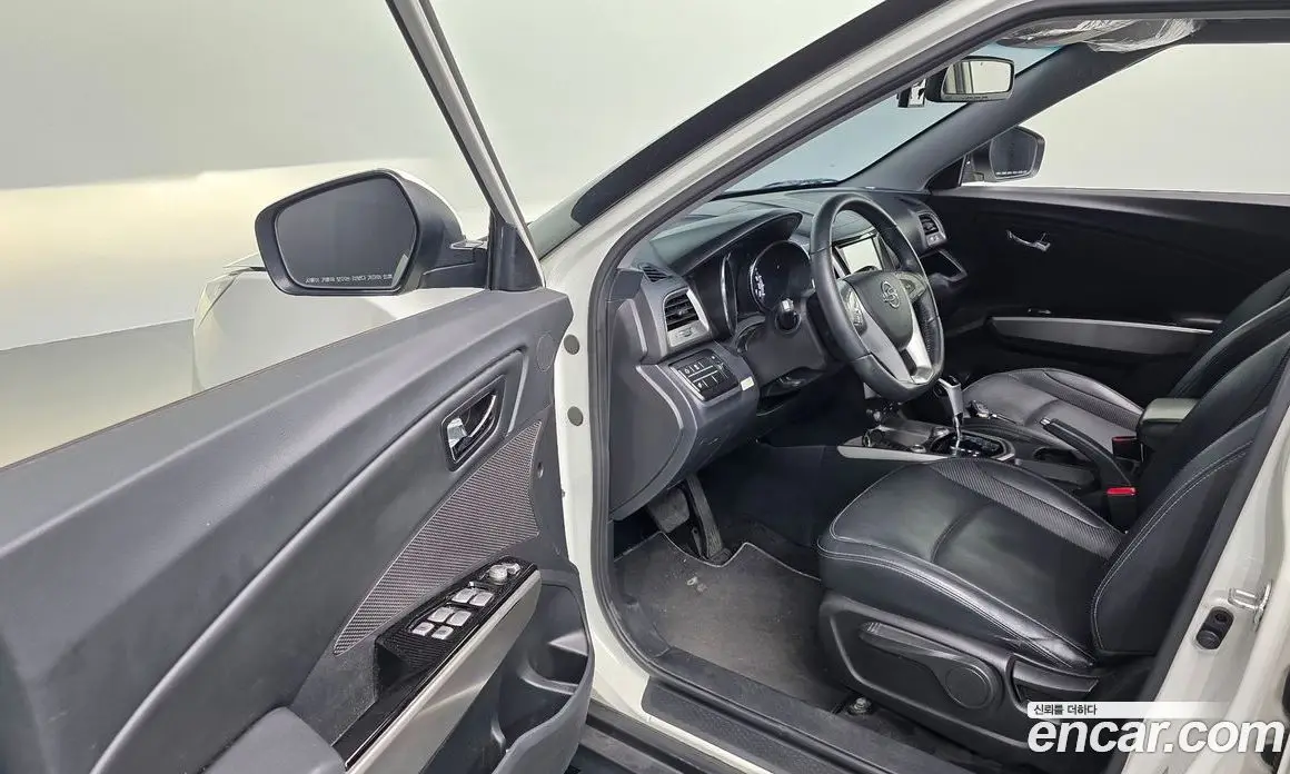 SsangYong TIBOLI 2016 1.6 автомат (гидро), фото 13 SsangYong TIBOLI 2016 1.6 автомат (гидро), фото 13