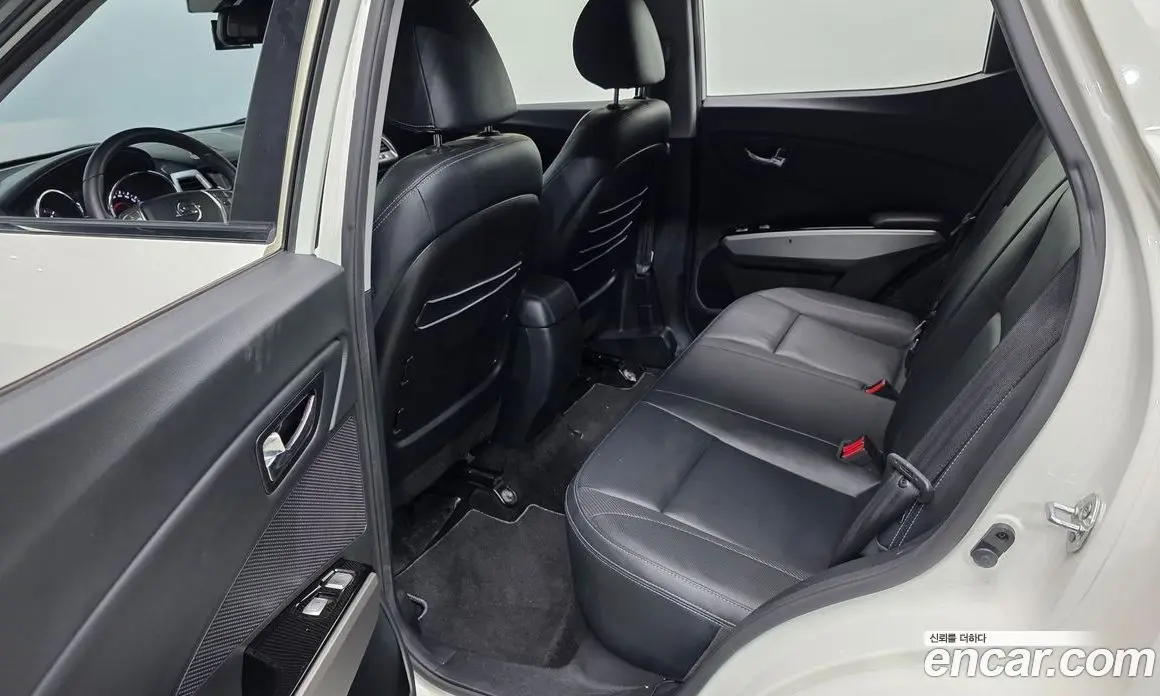 SsangYong TIBOLI 2016 1.6 автомат (гидро), фото 18 SsangYong TIBOLI 2016 1.6 автомат (гидро), фото 18