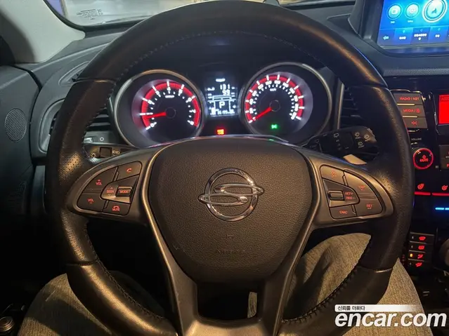 SsangYong TIBOLI 2017 1.6 автомат (гидро), миниатюра 7