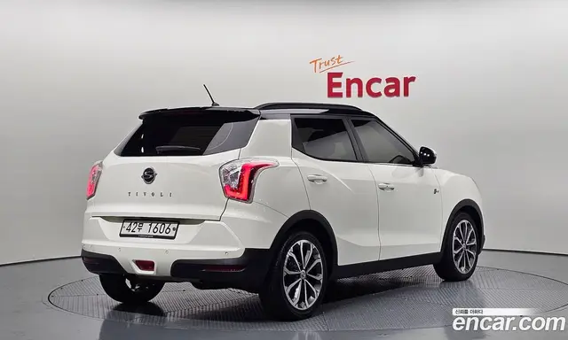 SsangYong TIBOLI, 2017, 57 798 км
