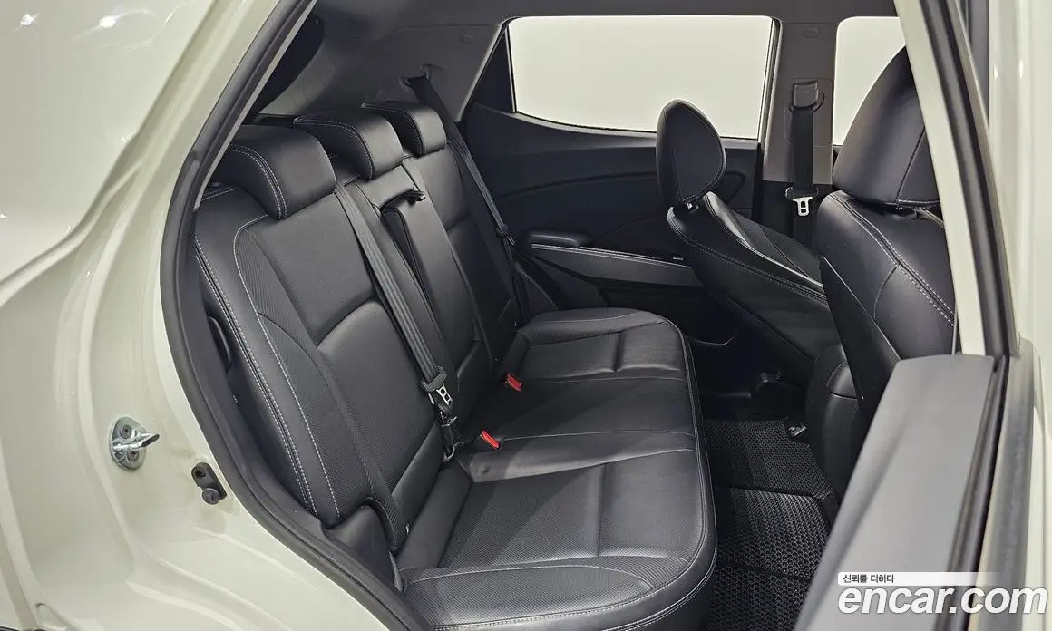 SsangYong TIBOLI 2017 1.6 автомат (гидро), фото 15