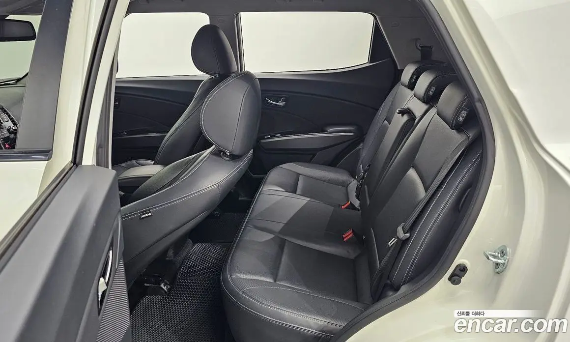 SsangYong TIBOLI 2017 1.6 автомат (гидро), фото 17