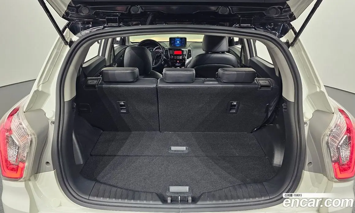 SsangYong TIBOLI 2017 1.6 автомат (гидро), фото 25