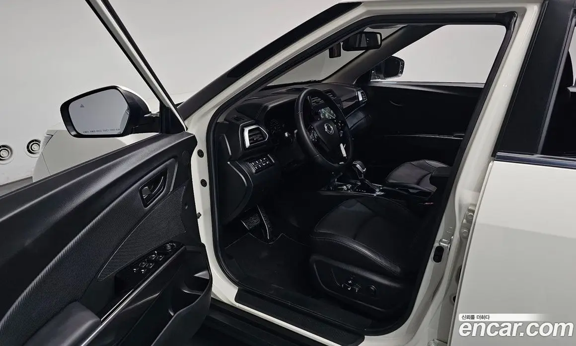 SsangYong TIBOLI 2024 1.6 автомат (гидро), фото 12