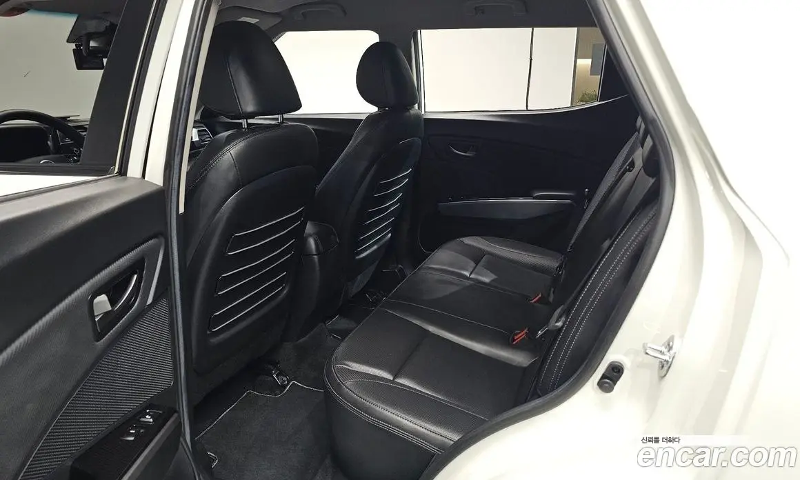 SsangYong TIBOLI 2024 1.6 автомат (гидро), фото 15