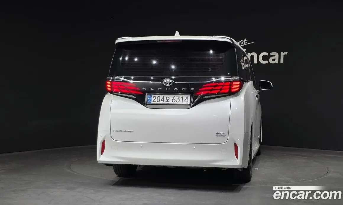 Toyota Alphard 2024 2.5 автомат (гидро), фото 4 Toyota Alphard 2024 2.5 автомат (гидро), фото 4