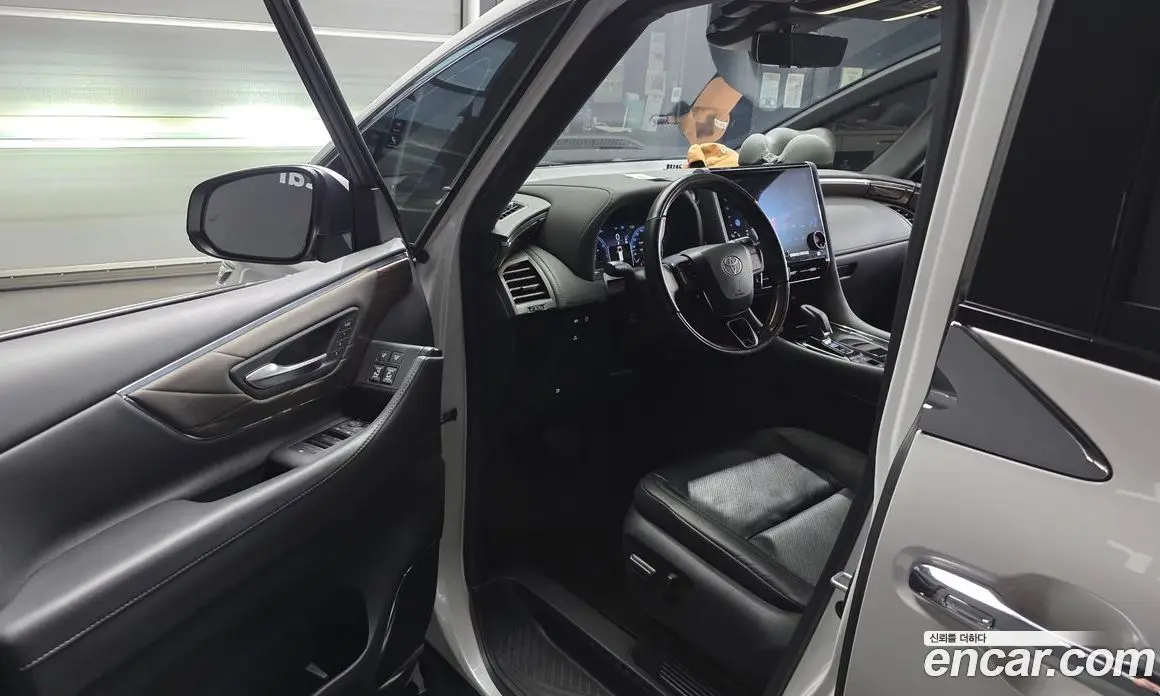 Toyota Alphard 2024 2.5 автомат (гидро), фото 10 Toyota Alphard 2024 2.5 автомат (гидро), фото 10