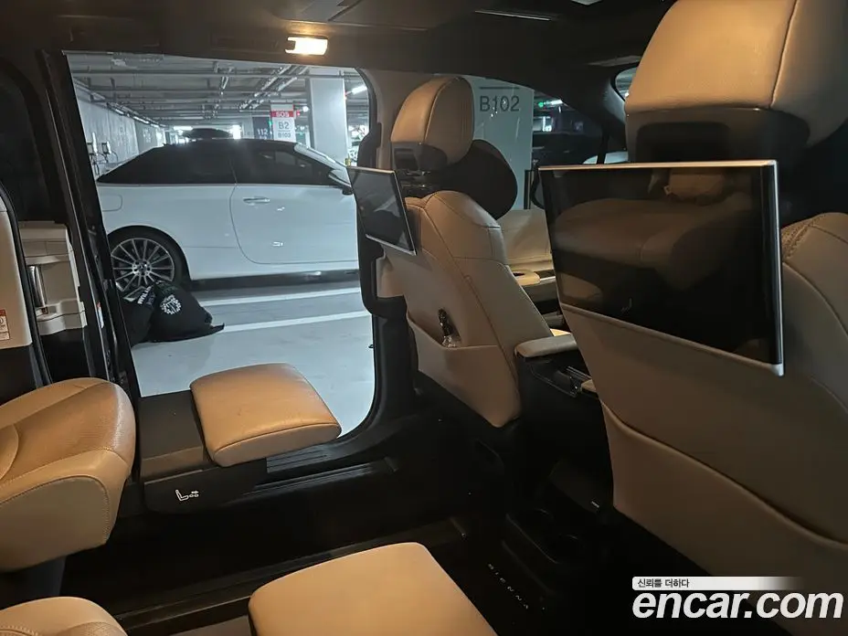 Toyota Sienna 2021 2.5 автомат (гидро), фото 4 Toyota Sienna 2021 2.5 автомат (гидро), фото 4