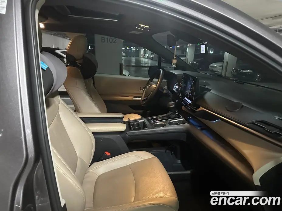 Toyota Sienna 2021 2.5 автомат (гидро), фото 9 Toyota Sienna 2021 2.5 автомат (гидро), фото 9