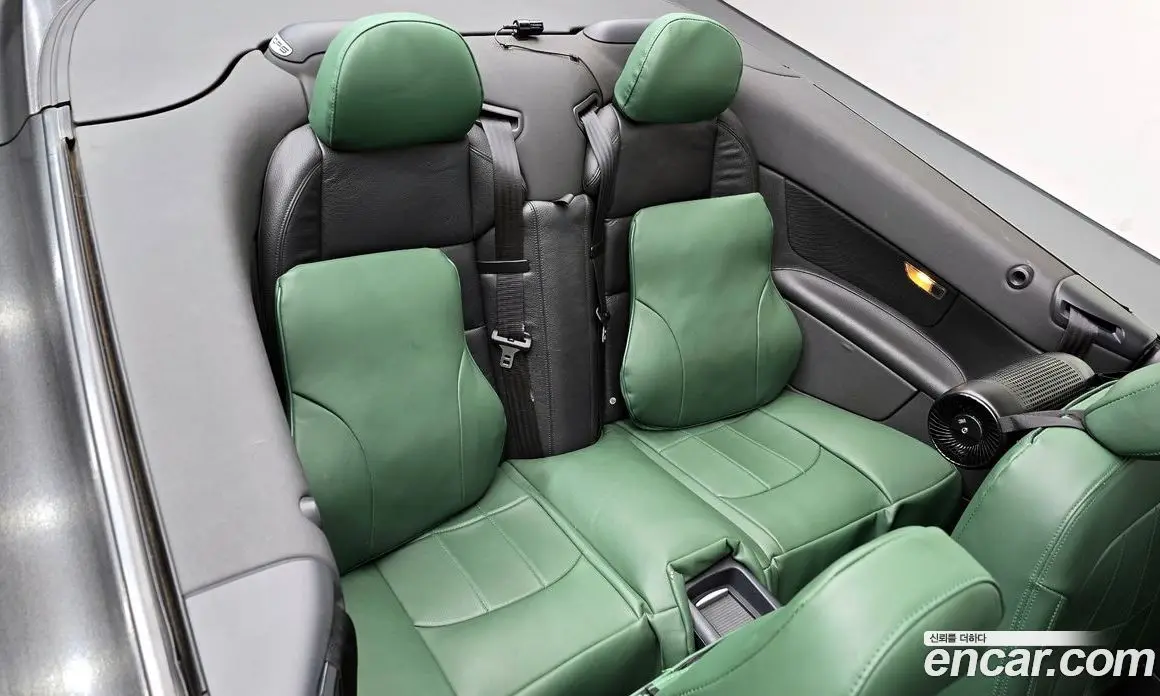 Volvo C70 2007 2.5 автомат (гидро), фото 12 Volvo C70 2007 2.5 автомат (гидро), фото 12