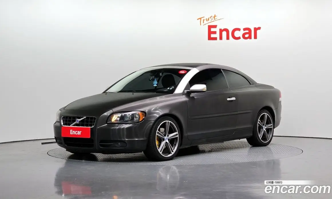 Volvo C70 2007 2.5 автомат (гидро), фото 19 Volvo C70 2007 2.5 автомат (гидро), фото 19