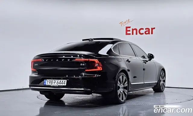 Volvo S90 2022 2.0 автомат (гидро), миниатюра 2 Volvo S90 2022 2.0 автомат (гидро), миниатюра 2