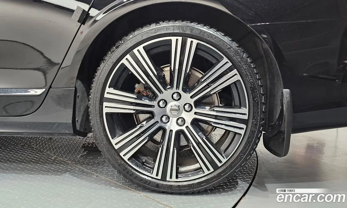Volvo S90 2022 2.0 автомат (гидро), фото 7 Volvo S90 2022 2.0 автомат (гидро), фото 7