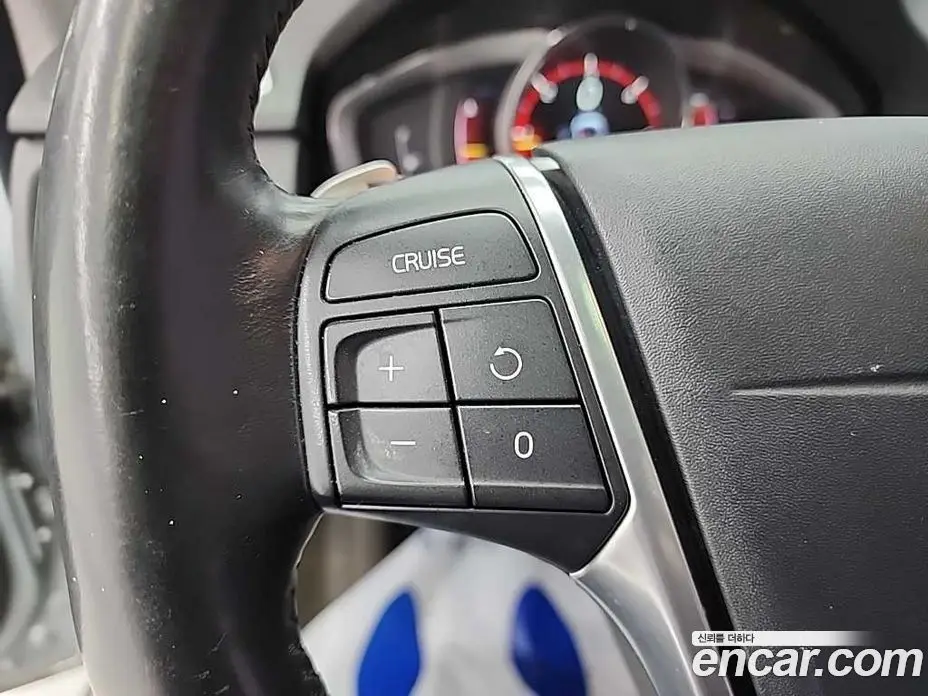 Volvo XC70 2015 2.0 автомат (гидро), фото 17 Volvo XC70 2015 2.0 автомат (гидро), фото 17