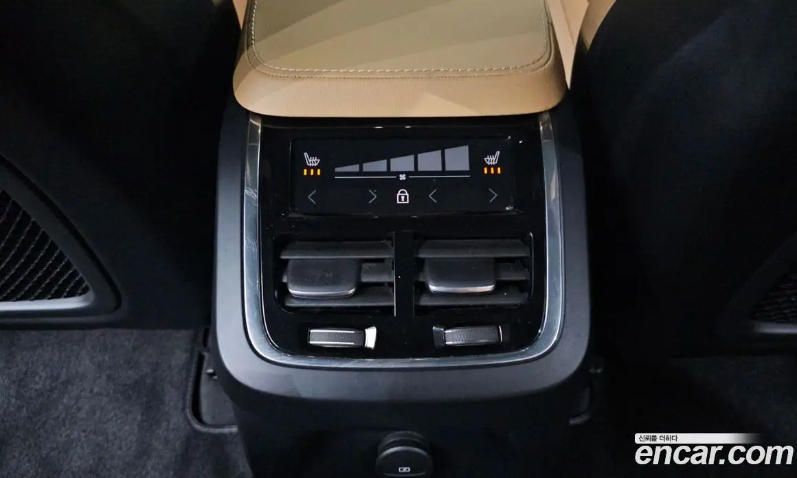 Volvo XC90 2022 2.0 автомат (гидро), фото 24 Volvo XC90 2022 2.0 автомат (гидро), фото 24