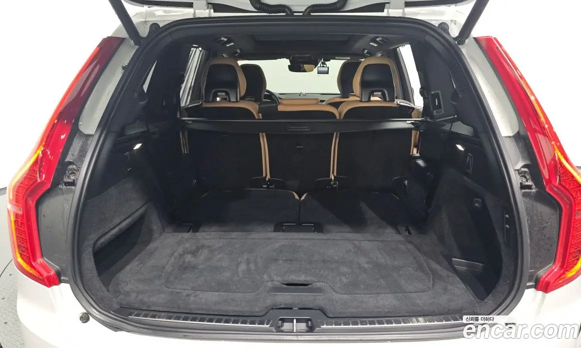 Volvo XC90 2022 2.0 автомат (гидро), фото 25 Volvo XC90 2022 2.0 автомат (гидро), фото 25