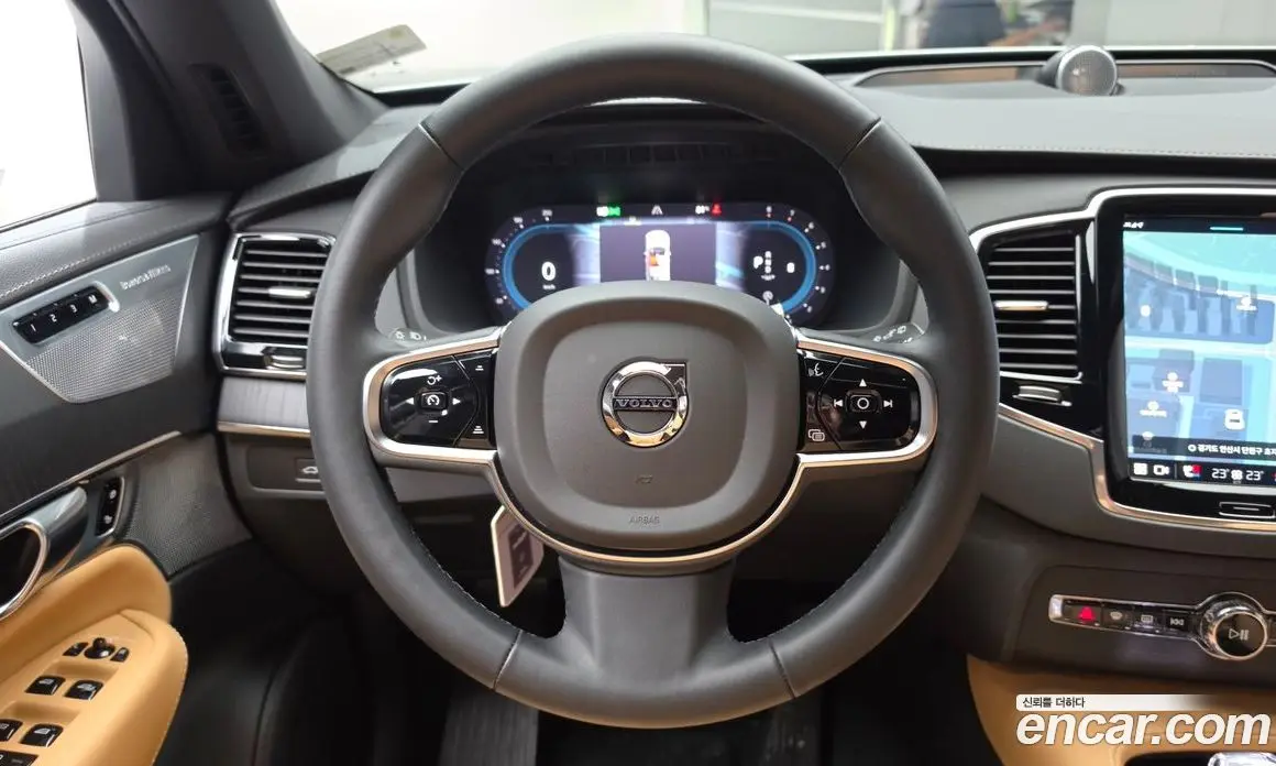 Volvo XC90 2025 2.0 автомат (гидро), фото 19