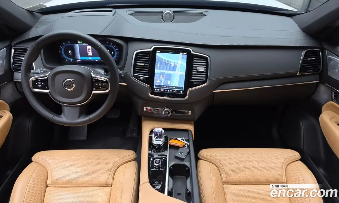 Volvo XC90 2025 2.0 автомат (гидро), фото 10