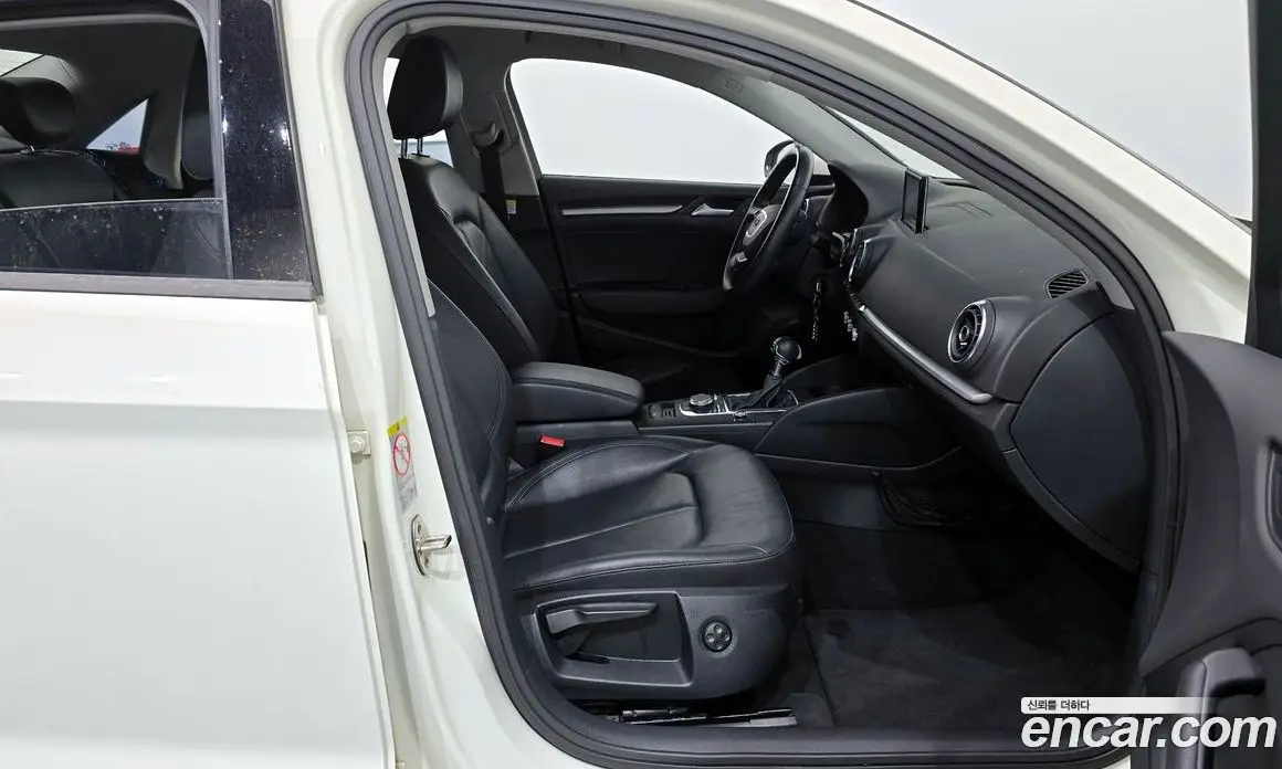 Audi A3 2014 2.0 автомат (гидро), фото 11