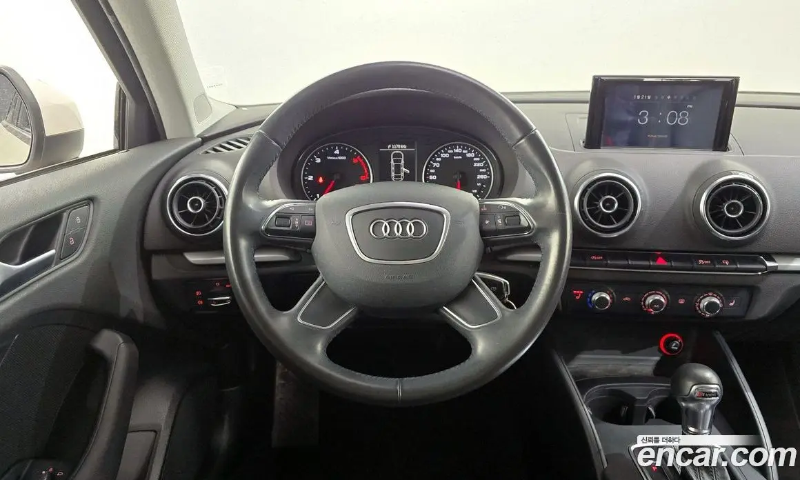 Audi A3 2014 2.0 автомат (гидро), фото 13