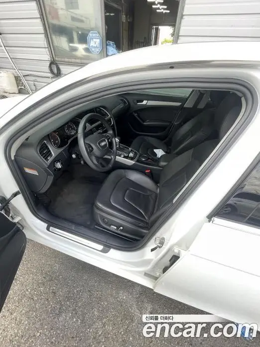 Audi A4 2014 2.0 автомат (гидро), фото 4
