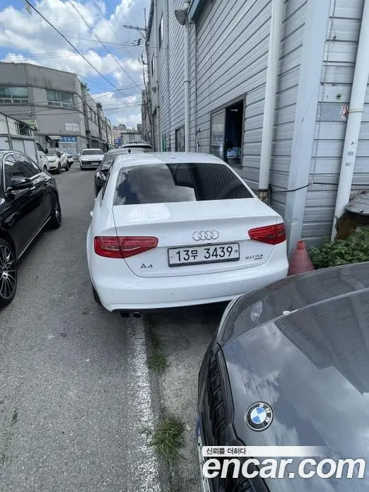 Audi A4 2014 2.0 автомат (гидро), фото 5