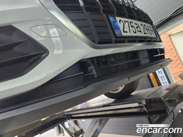Audi Q3, 2025, 15 611 км