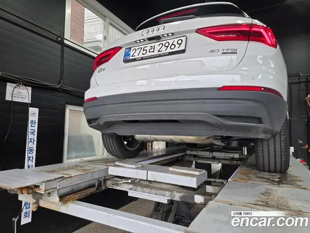 Audi Q3 2025 2.0 автомат (гидро), миниатюра 2