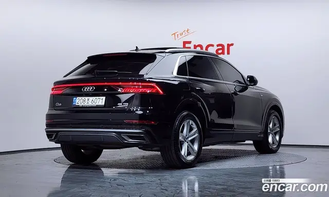 Audi Q8, 2021, 65 698 км