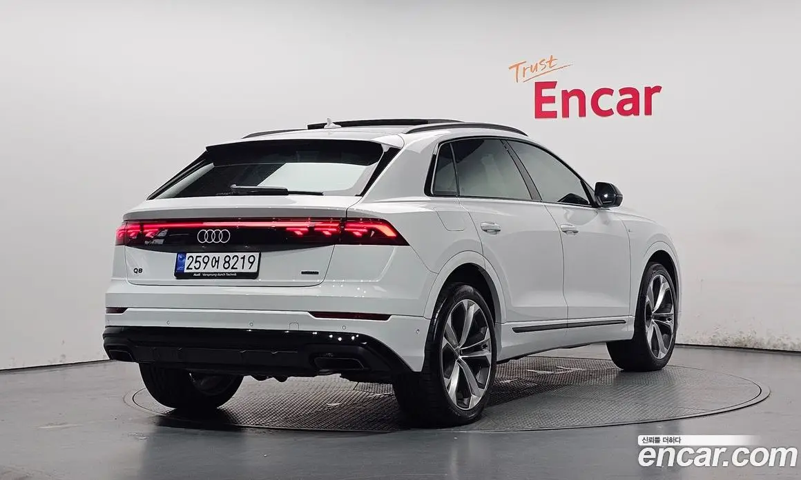 Audi Q8 2025 3.0 автомат (гидро), фото 2 Audi Q8 2025 3.0 автомат (гидро), фото 2