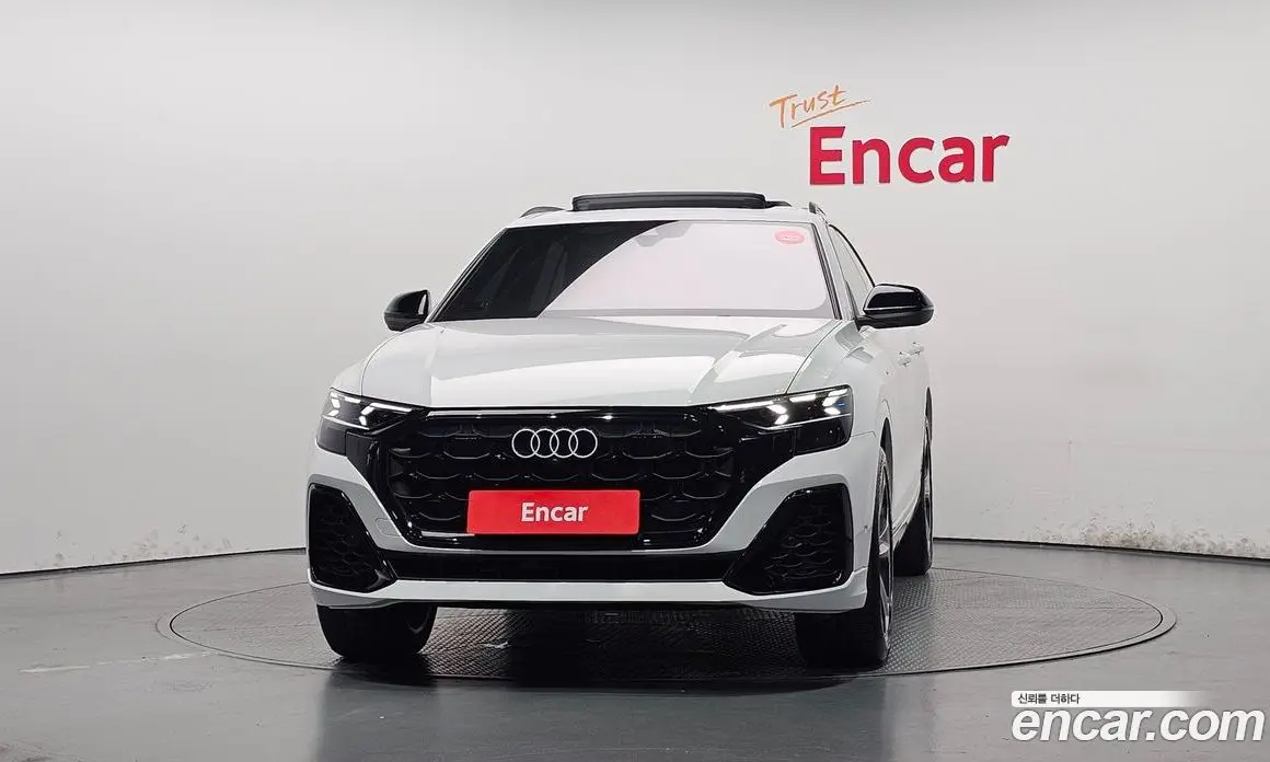 Audi Q8 2025 3.0 автомат (гидро), фото 3 Audi Q8 2025 3.0 автомат (гидро), фото 3