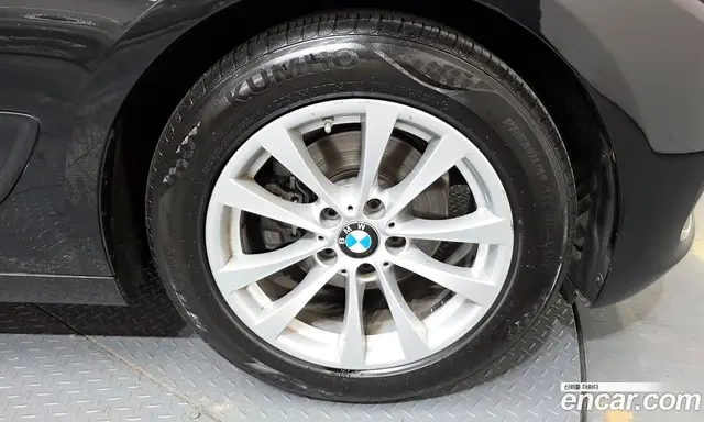 BMW 3 серия 2018 2.0 автомат (гидро), миниатюра 5