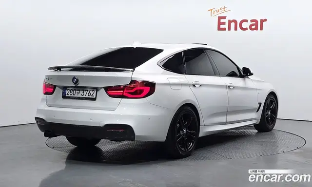 BMW 3 серия, 2020, 61 254 км