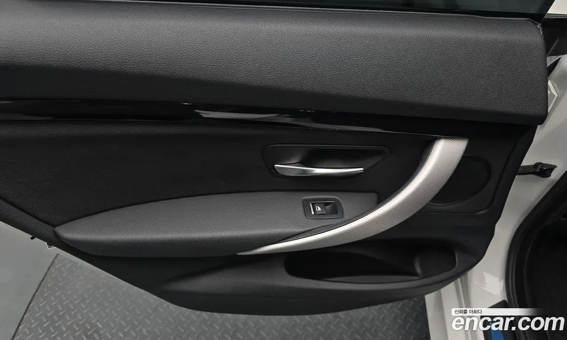 BMW 3 серия 2020 2.0 автомат (гидро), фото 14