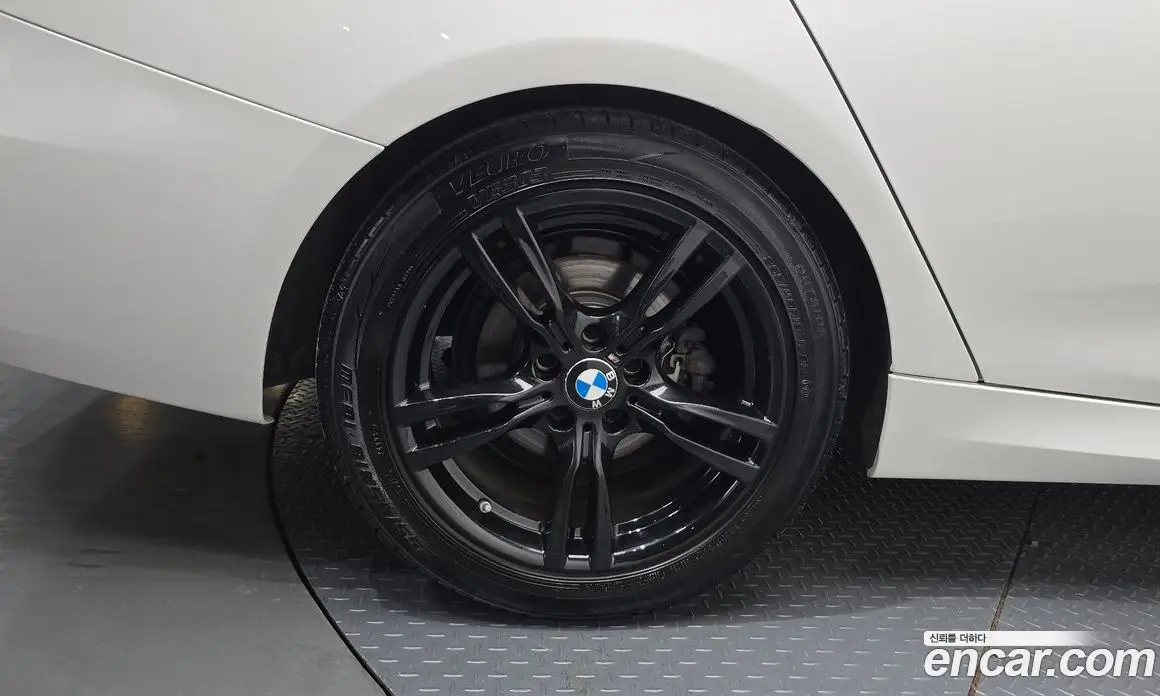 BMW 3 серия 2020 2.0 автомат (гидро), фото 31