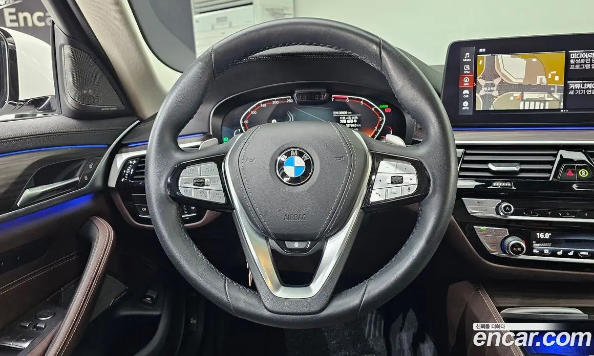 BMW 5 серия 2020 2.0 автомат (гидро), фото 18