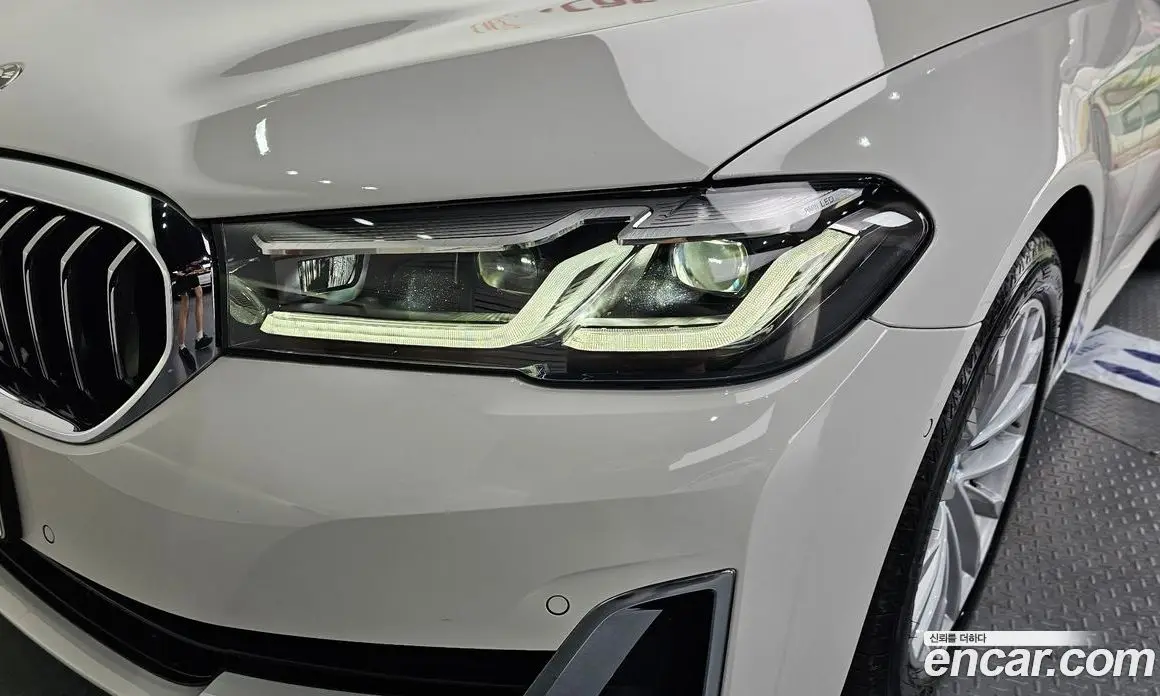 BMW 5 серия 2020 2.0 автомат (гидро), фото 7