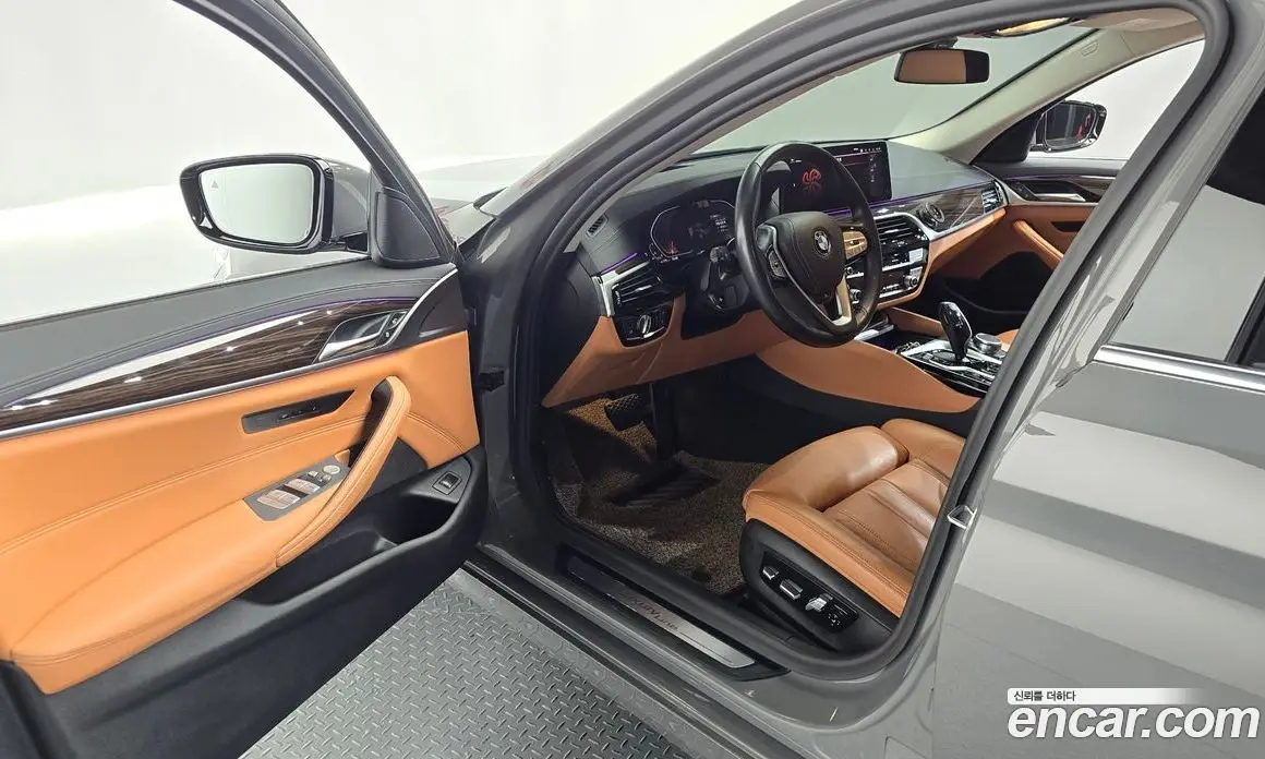 BMW 5 серия 2021 2.0 автомат (гидро), фото 13
