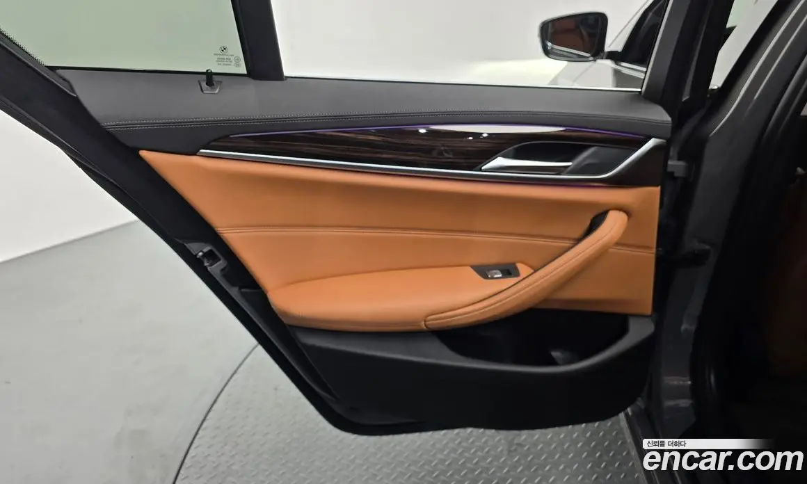 BMW 5 серия 2021 2.0 автомат (гидро), фото 15