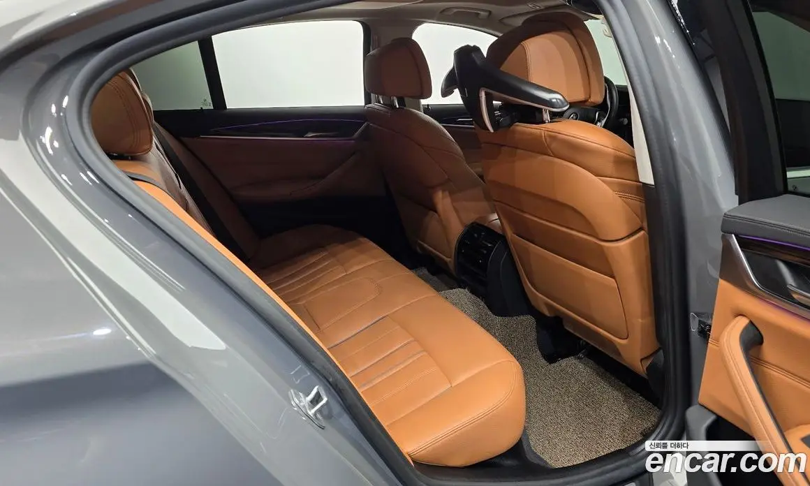 BMW 5 серия 2021 2.0 автомат (гидро), фото 17