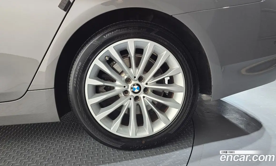 BMW 5 серия 2021 2.0 автомат (гидро), фото 7